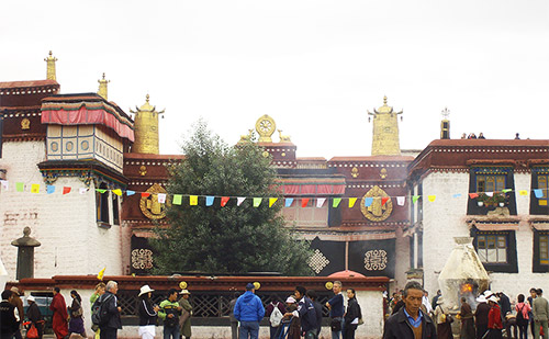 photo of 9 Days China Tour of Beijing Lhasa Shanghai