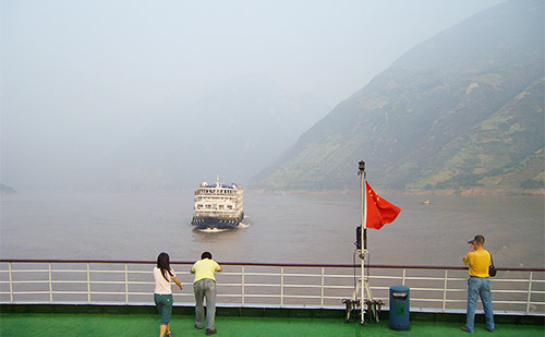photo of China 14 Days Tour of Shanghai Yichang Yangtze River Cruise Chongqing Lijiang Kunming Guilin Yangshuo