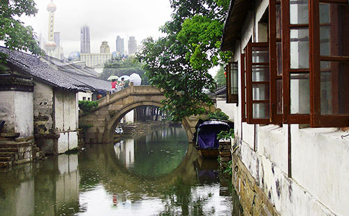 photo of Shanghai 3 Days Private Family Tour with Zhouzhuang Water Town