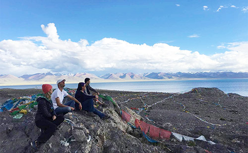 photo of Lhasa and Yamdrok Lake Five Days Join in Tour