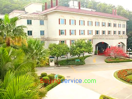 Guangzhou hotels near Baiyun Mountain Scenic Area and Guangzhou Gymnasium